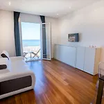 Charme E Chic Apartment Cefalu
