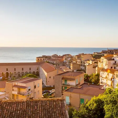 Charme E Chic Apartament