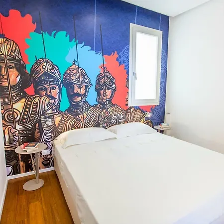 Charme E Chic Apartament *