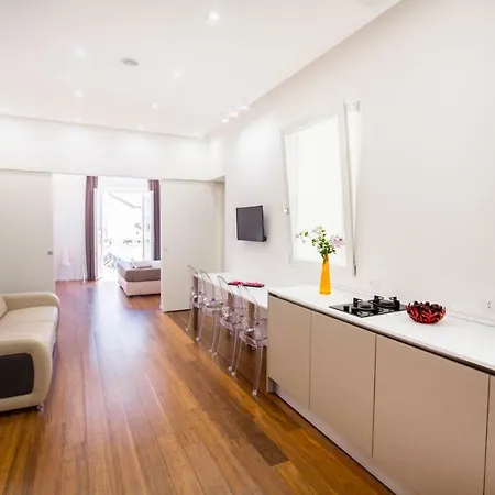 Charme E Chic 체팔루